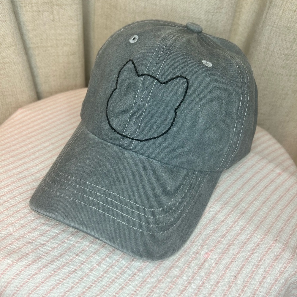 Hand Embroidered Gray Black Cat Hat